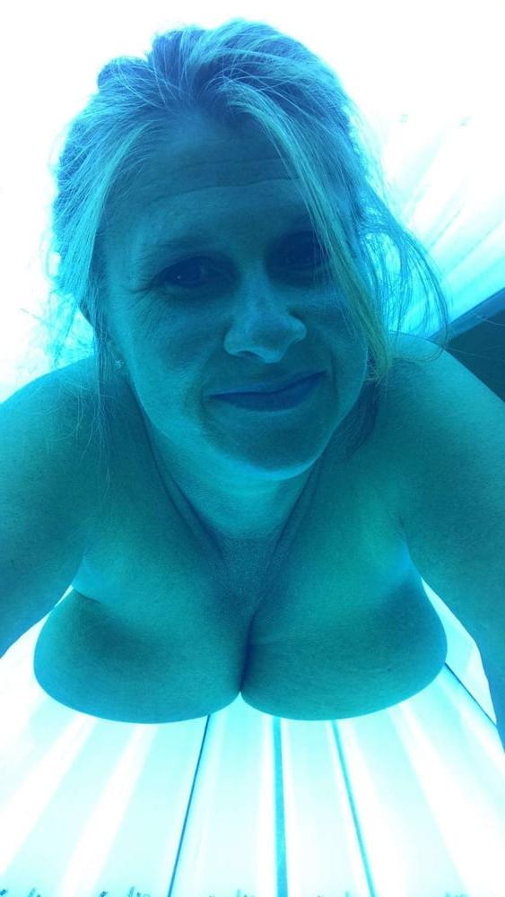 25P Matures &amp; Milfs 54