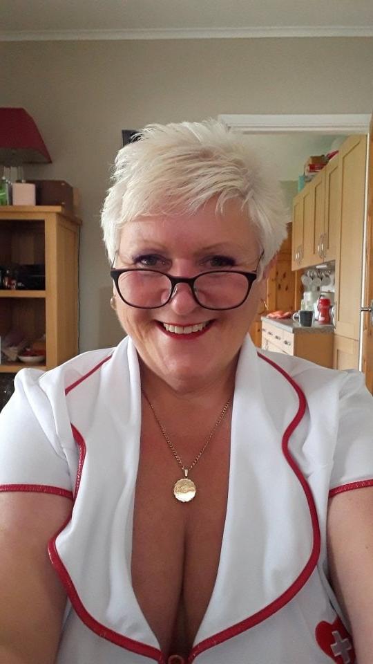 20P Exposed Matures, Milfs and Wives 14