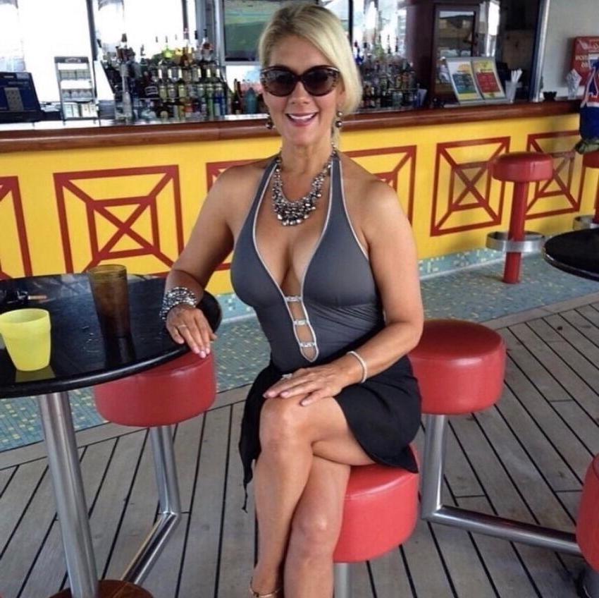 25P MILF Wives - Nice Boobs - Clothed - 22