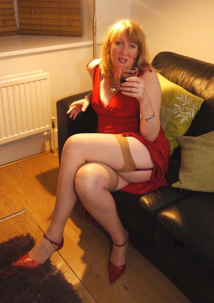 25P MILF and Mature