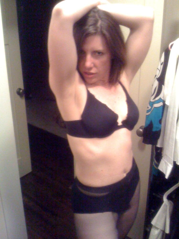 25P Hot Milf 39