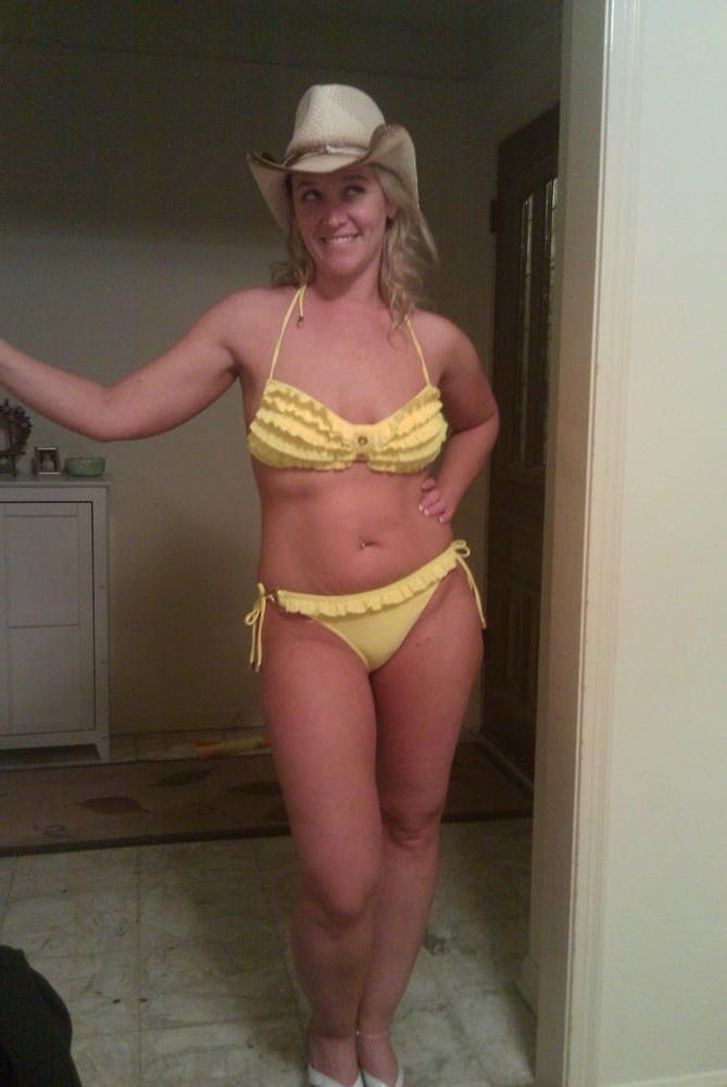 25P Hot Milf 38
