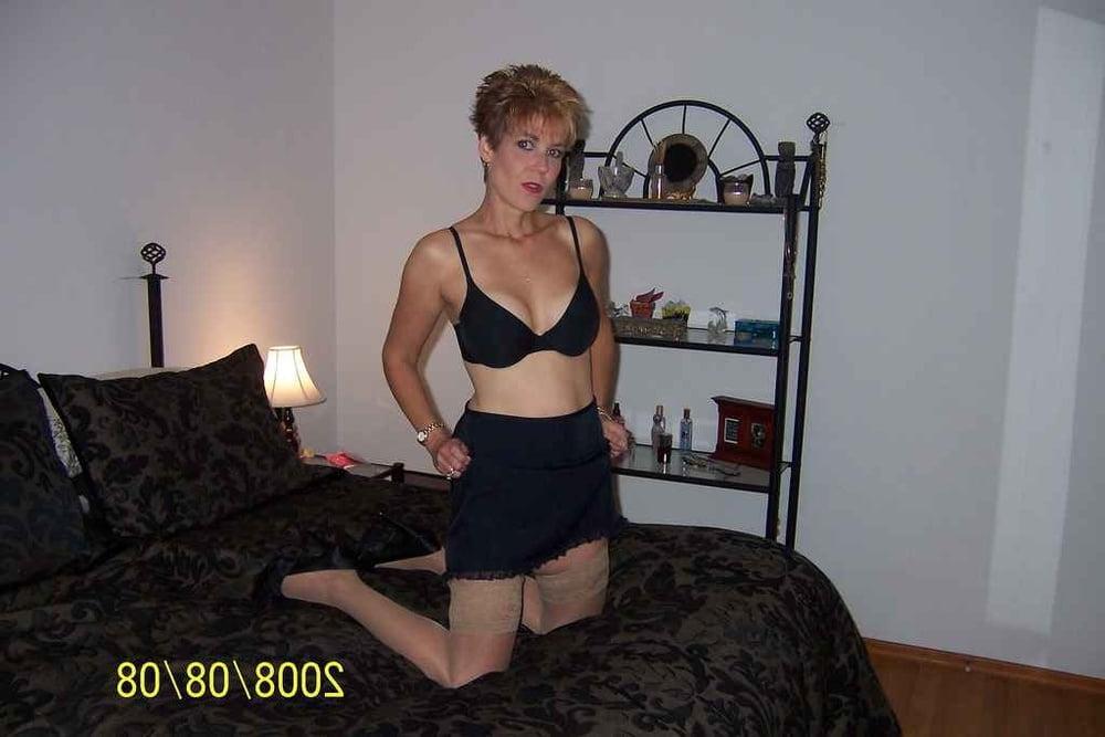 25P Hot Milf 36