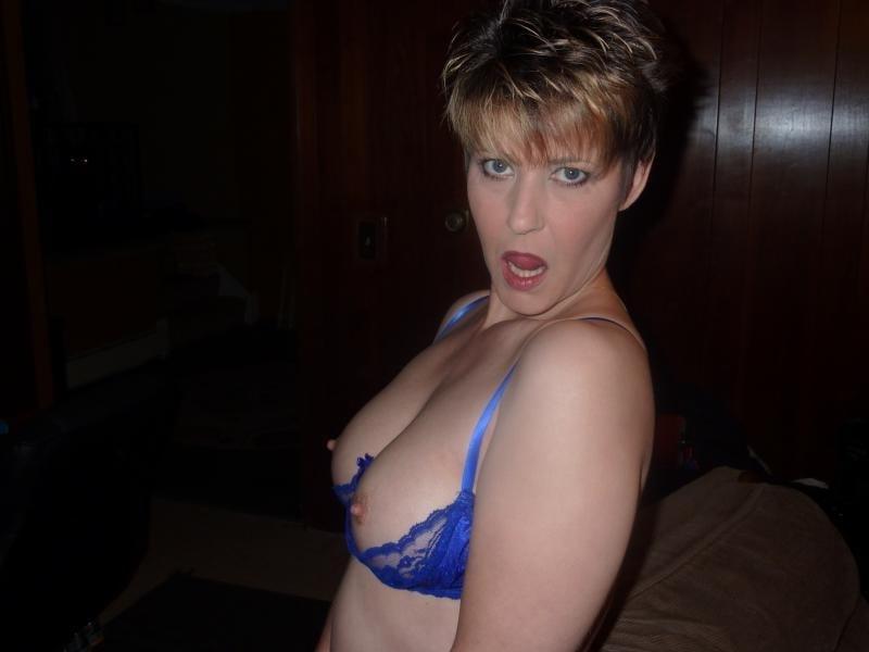 25P Hot Milf 36