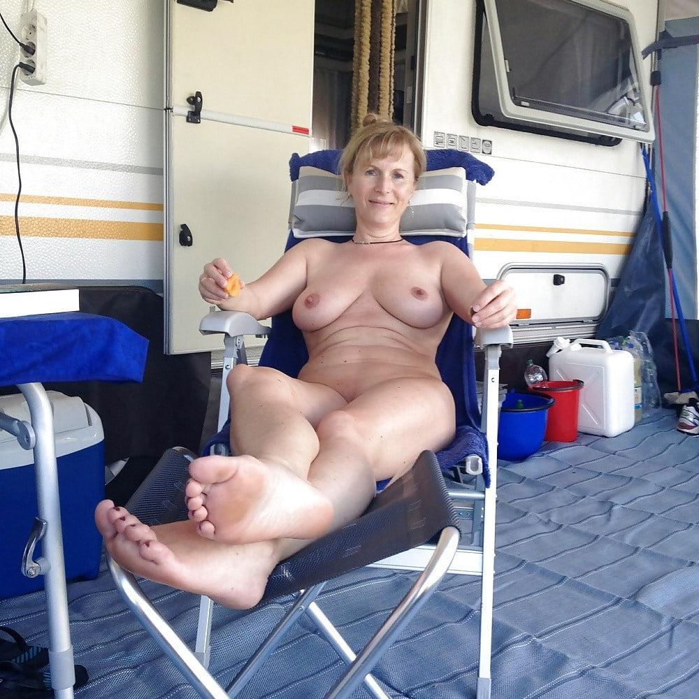 25P Amateur Mature Sexy Wives 67