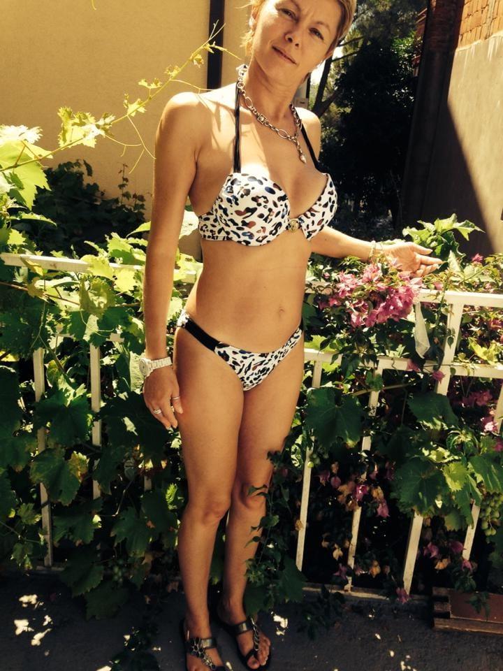 25P Serbian MILFs #3