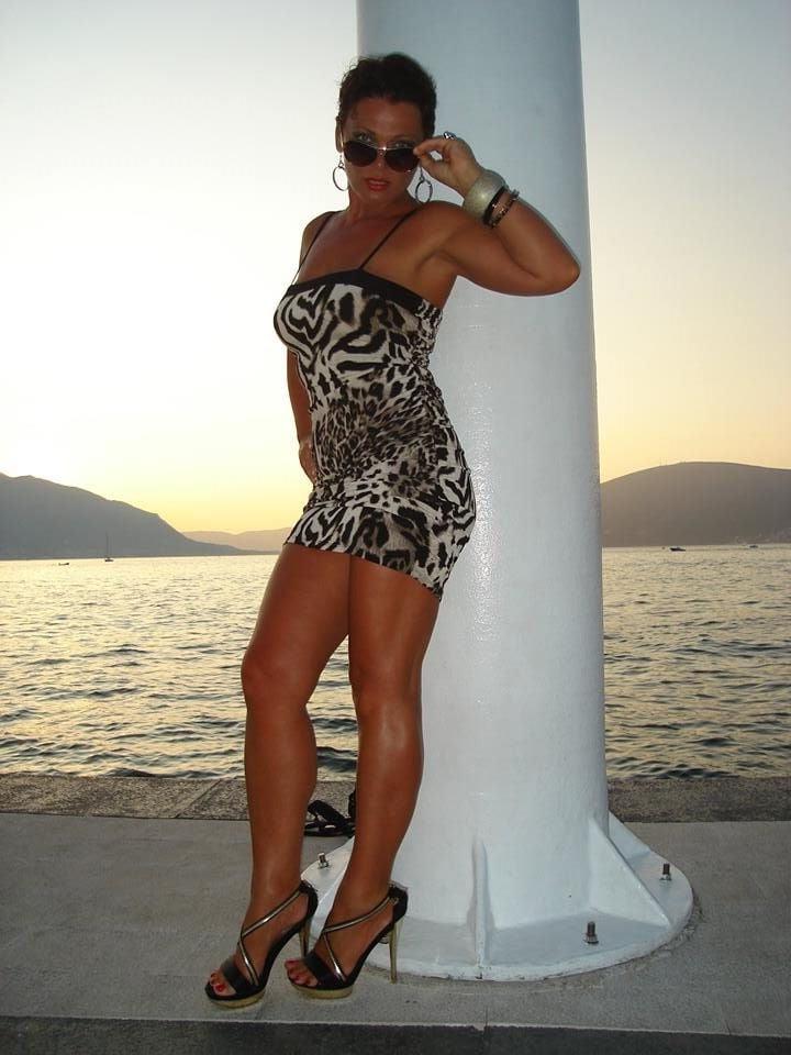 25P Serbian MILFs #3