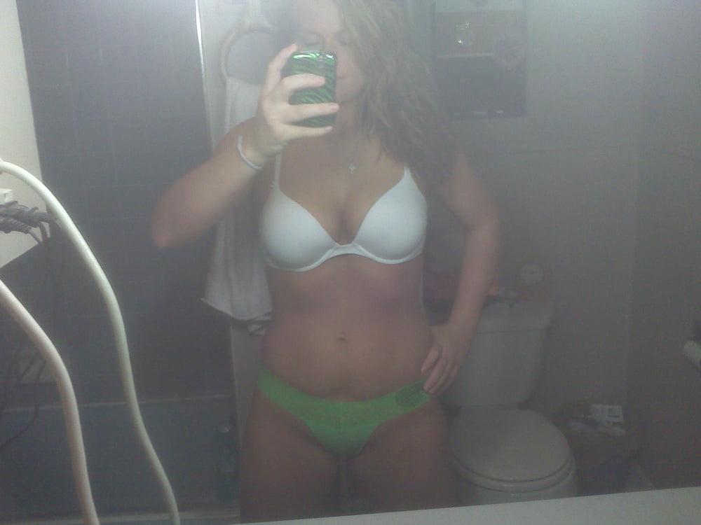 25P Hot Milf 46