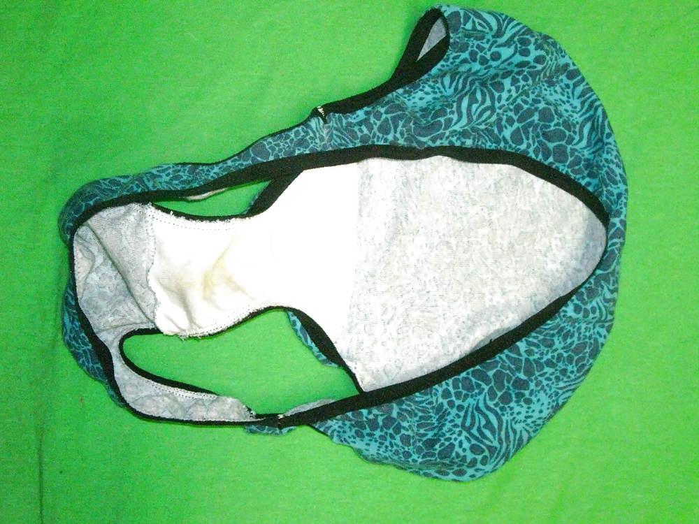 23P My panties 4 cash?