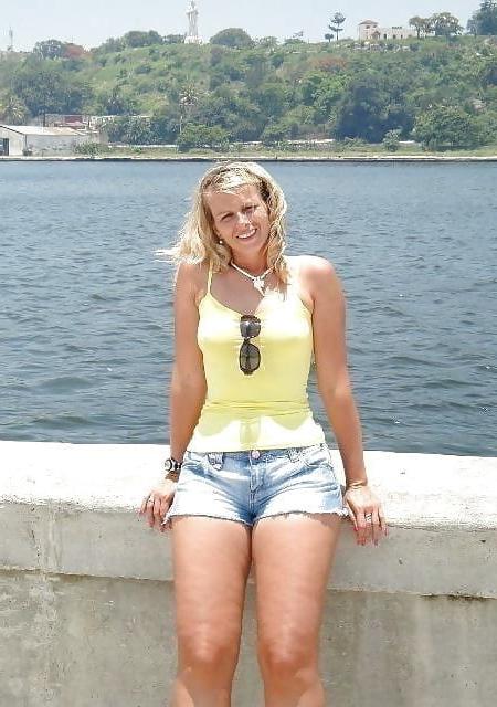 25P Ripe Fruits - Milf Wife 201