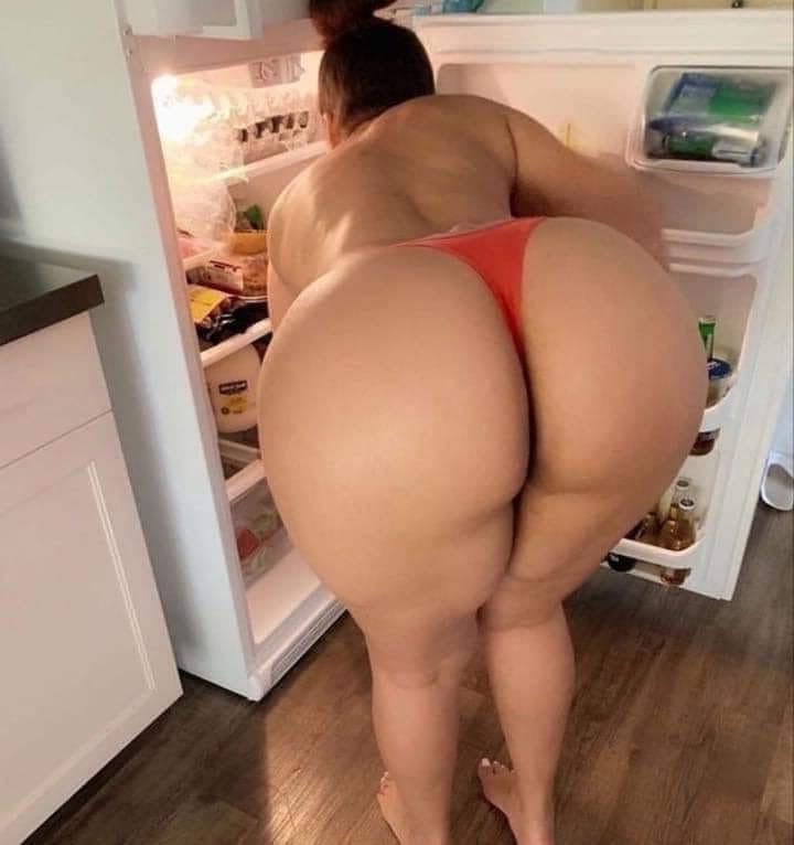 19P Lovely milf