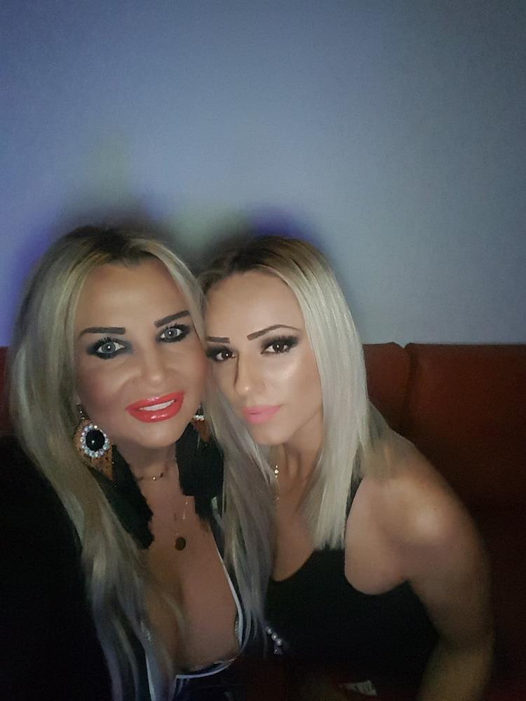 25P Greek Huge Tits Milf Vol 3