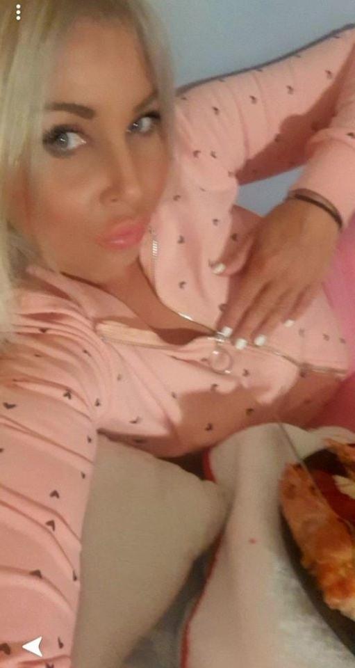 25P Greek Huge Tits Milf Vol 3