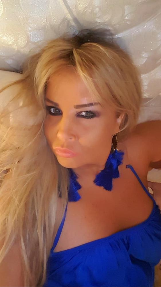 25P Greek Huge Tits Milf Vol 3