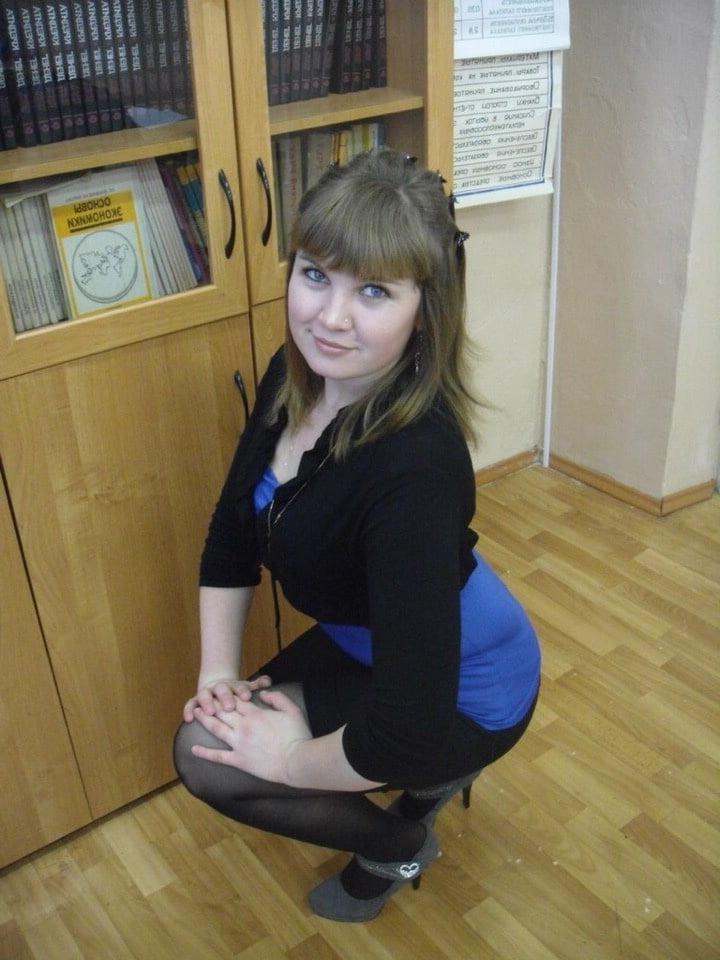 7P Russian Milf Sluts. Russische Milf Schlampen 33