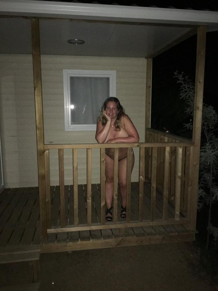 25P Dave's blonde milf