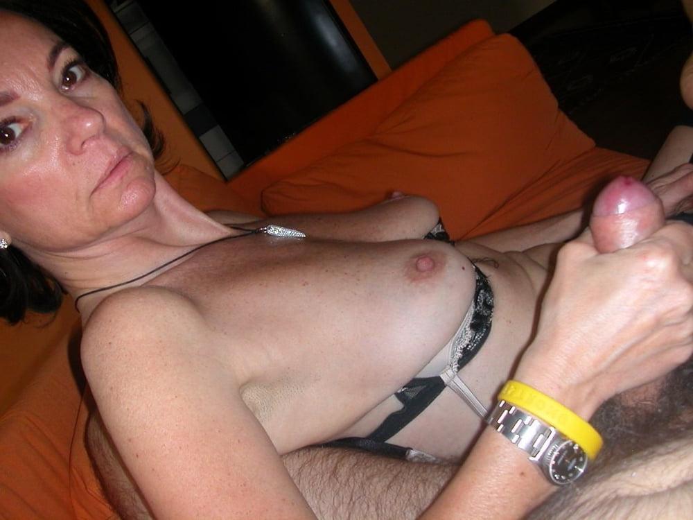 25P Amateur mature slut mix 001