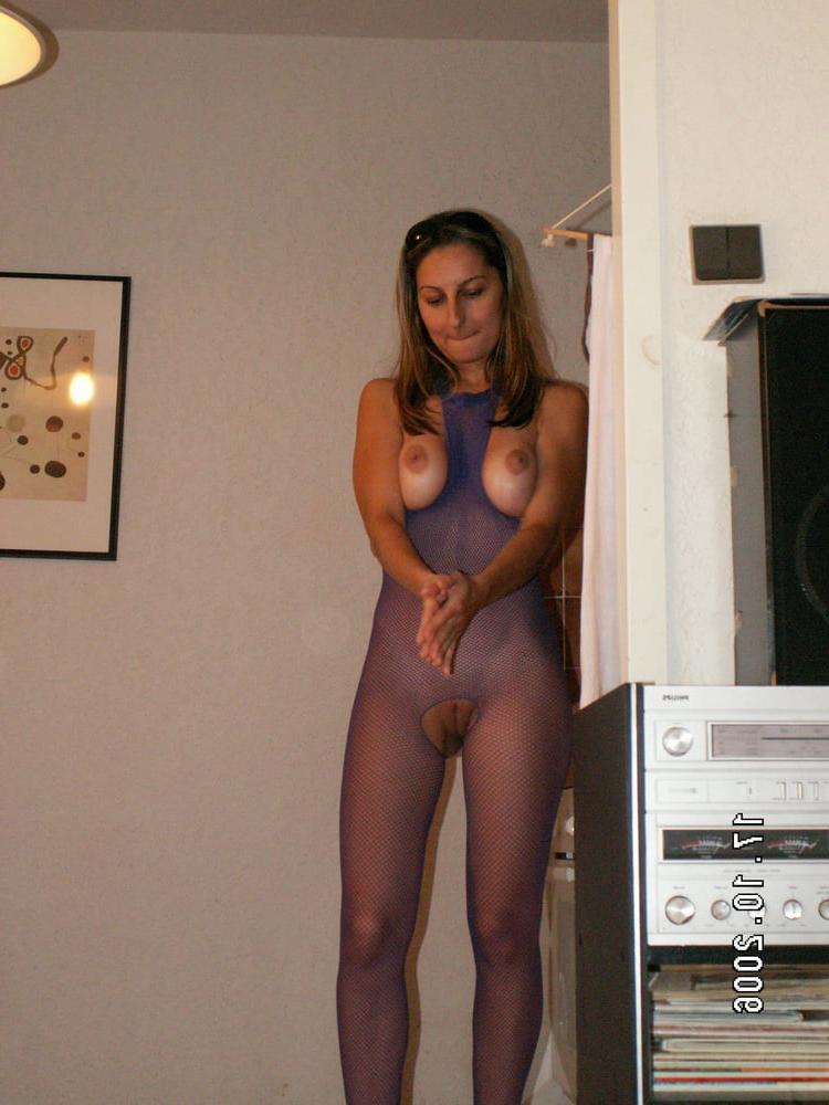 25P MILF Janette Part 2