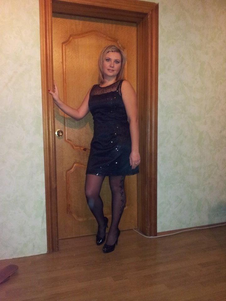 8P Russian Milf Sluts. Russische Milf Schlampen 32