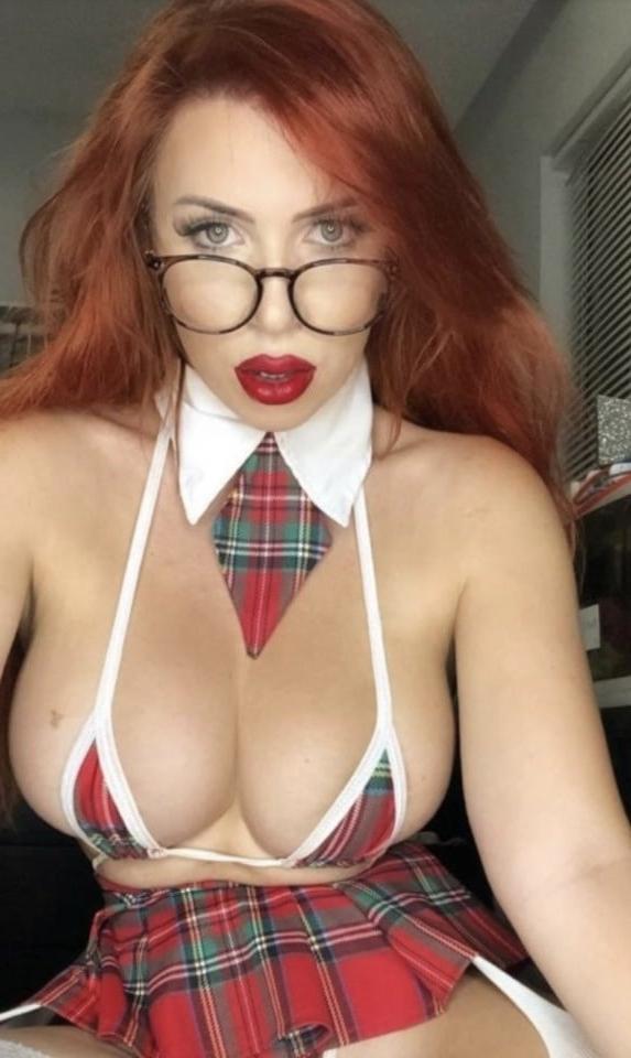25P The Beauty of Milfs (30+) VI