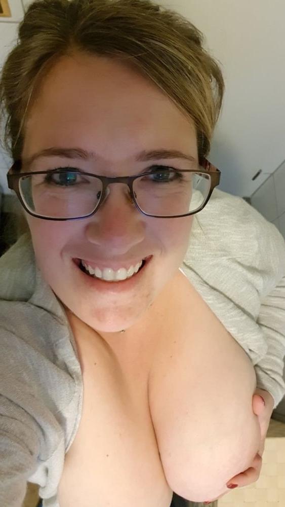 25P Exposed Mature, Milfs and Wives 3