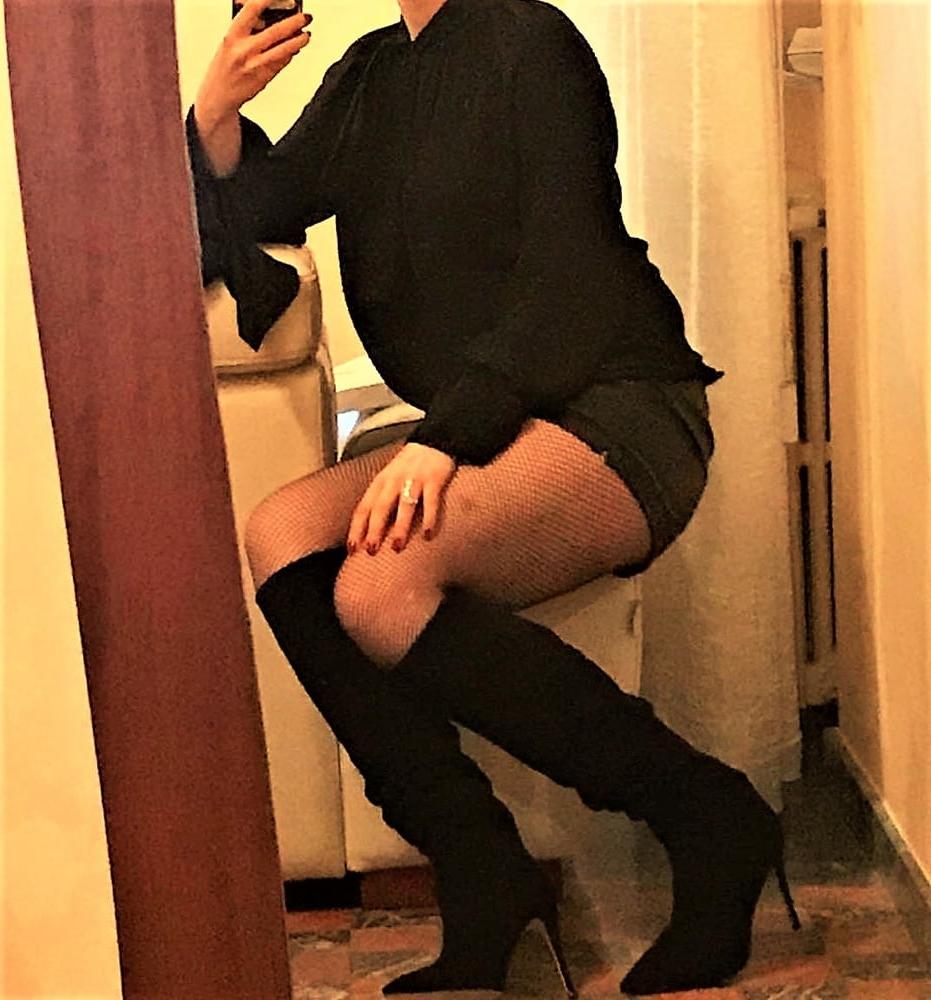 25P milf