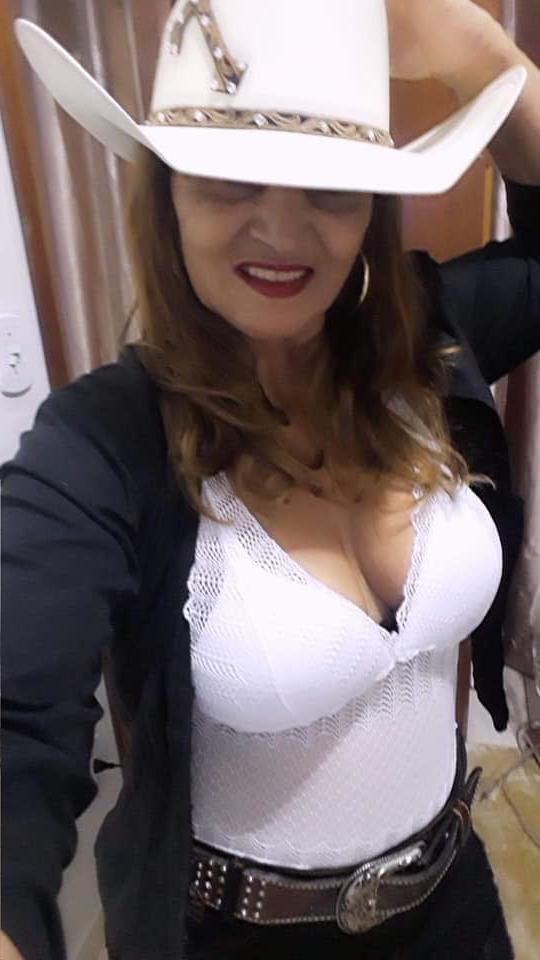 15P MILF MARY