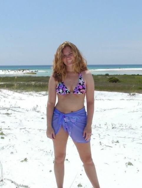25P MILF Wives - Bikinis - 15