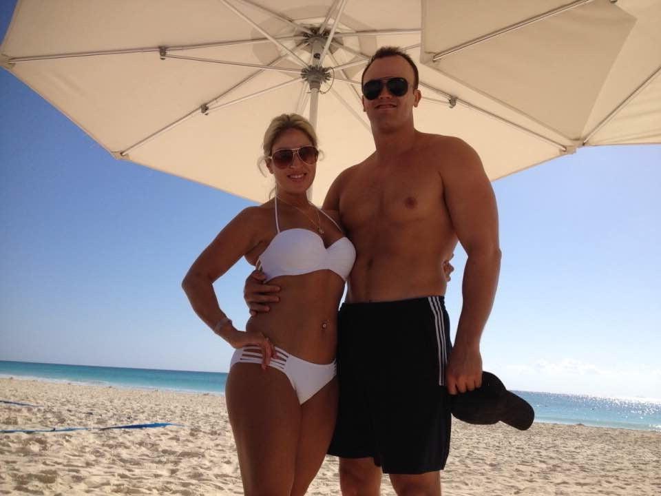25P MILF Wives - Bikinis - 15