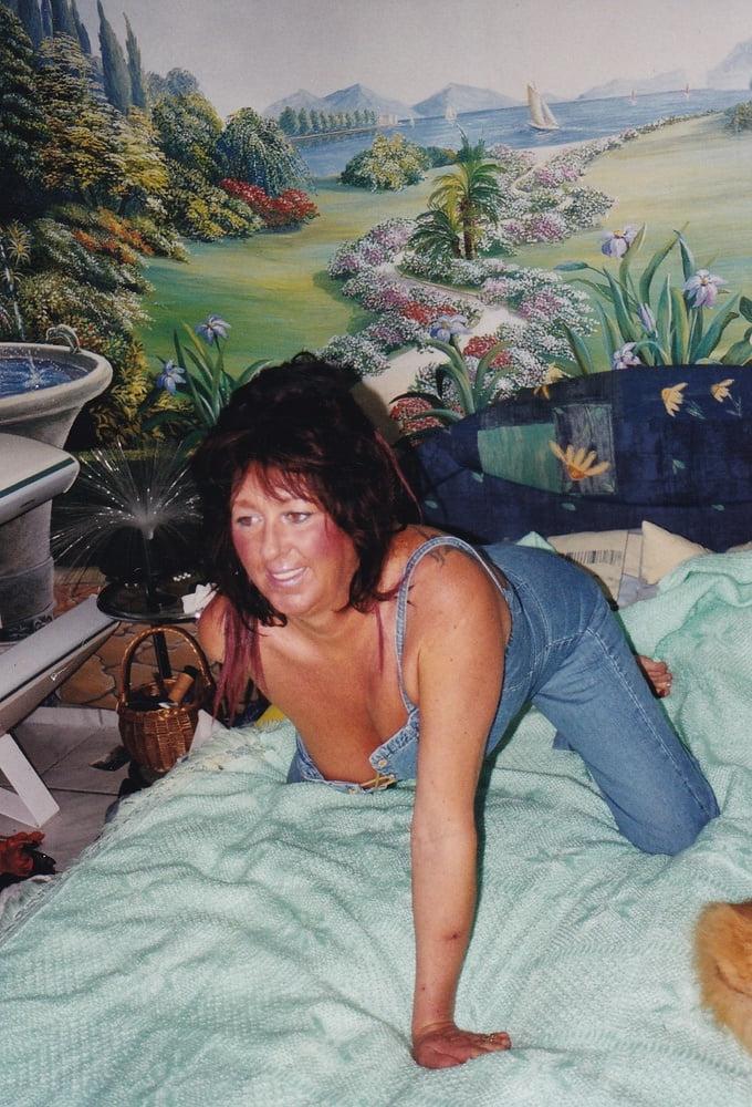 25P Milf with Big Boobs