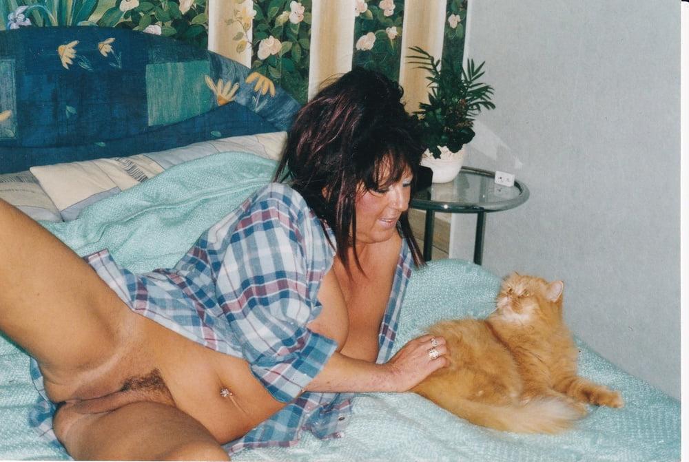 25P Milf with Big Boobs