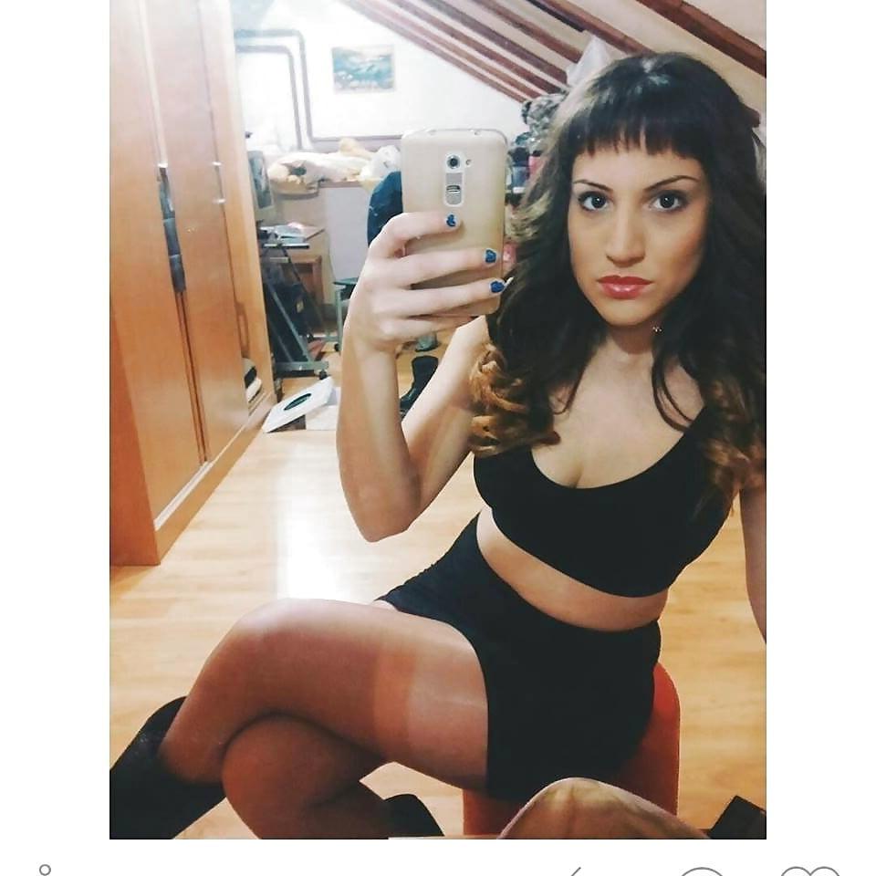 25P Serbian MILFs and Matures vol.130