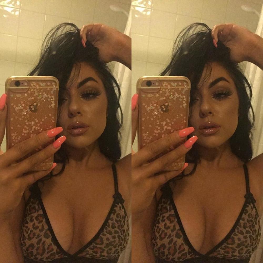 25P Serbian MILFs and Matures vol.130