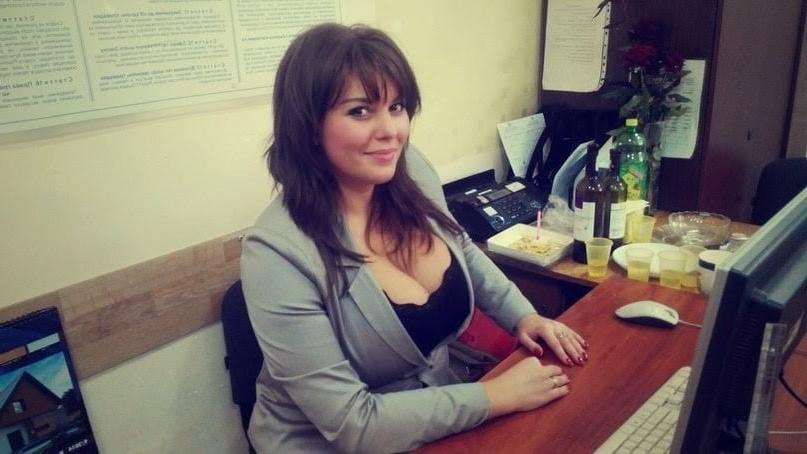 25P MILF Wives - Nice Boobs - Clothed - 21