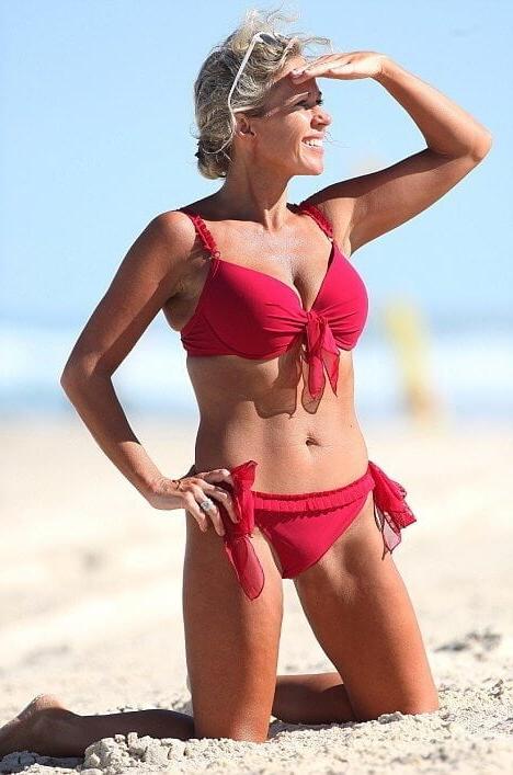 25P MILF Wives - Bikinis - 14