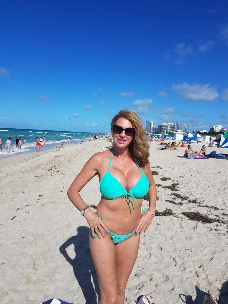 25P MILF Wives - Bikinis - 14