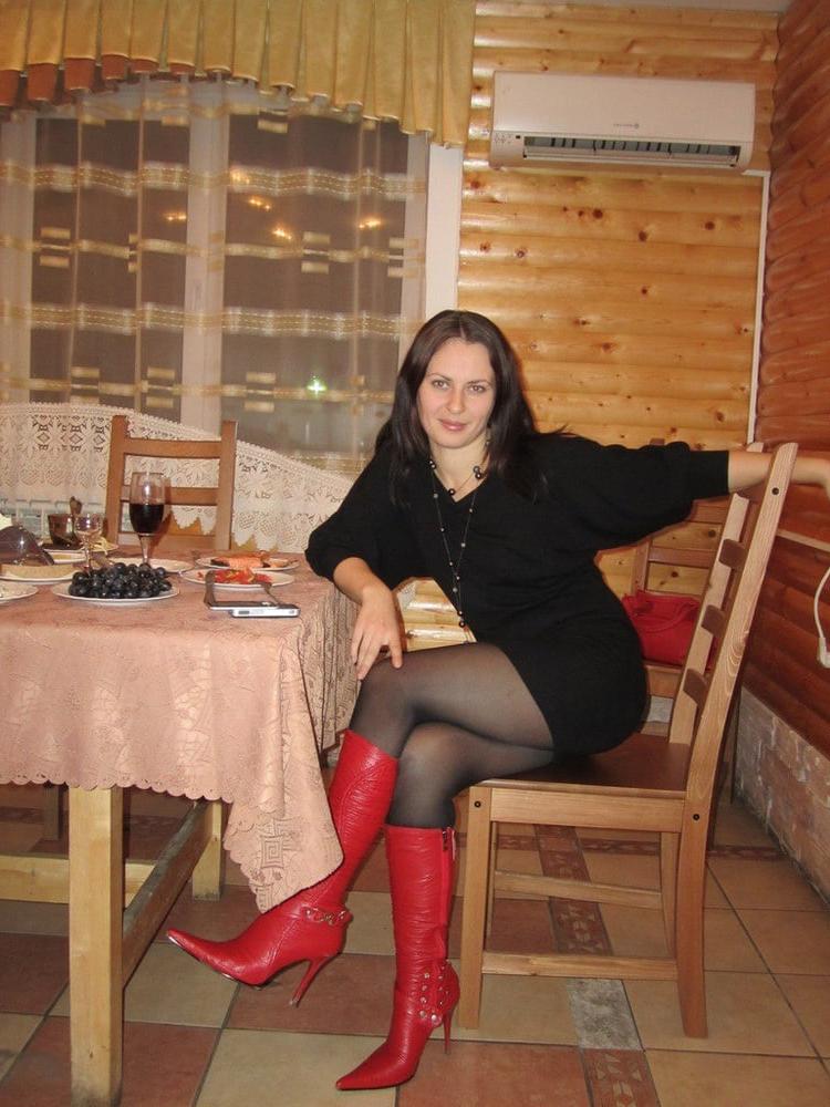 7P Russian Milf Sluts. Russische Milf Schlampen 28