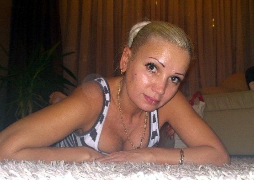 9P Russian Milf Sluts. Russische Milf Schlampen 27