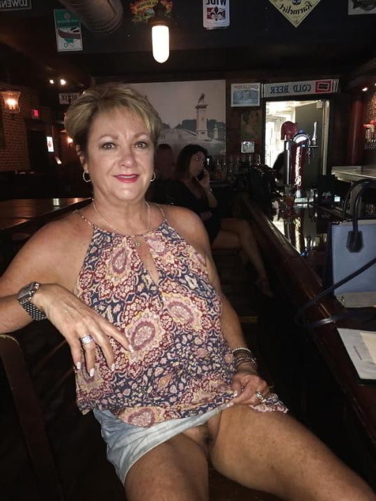 25P MILF Wives 100