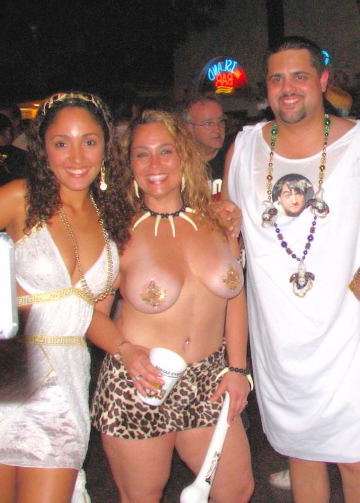 22P Fantasy Fest MILF Laura Wyton 9