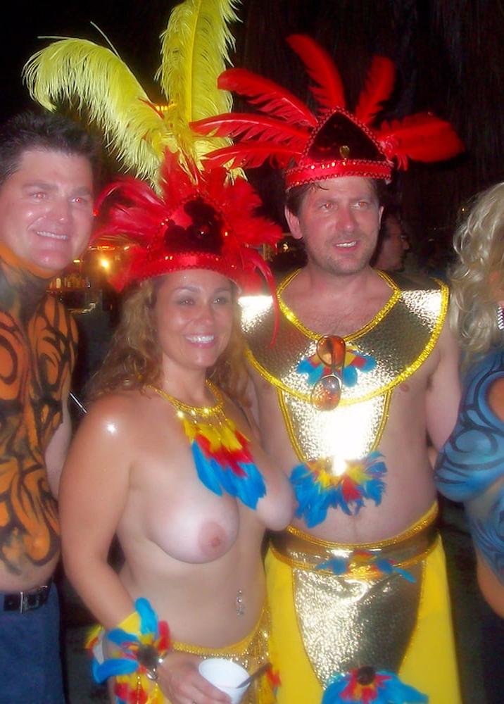 22P Fantasy Fest MILF Laura Wyton 10
