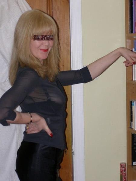 25P Milf Annabel 3
