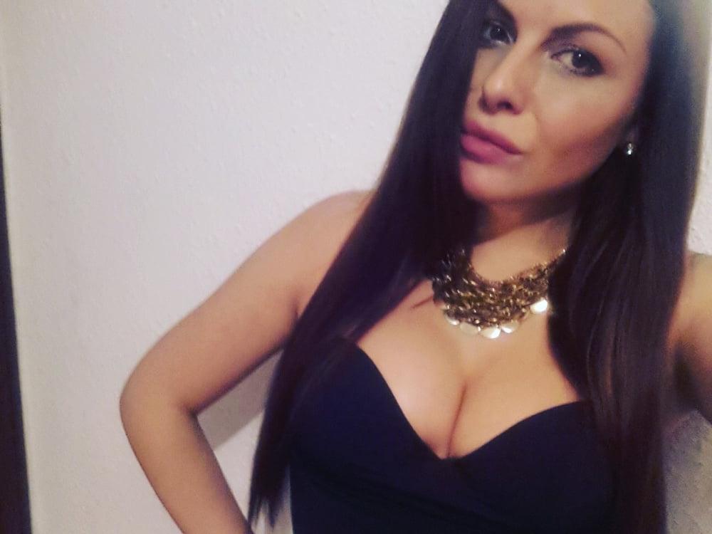 10P Russian Milf Sluts. Russische Milf Schlampen 24