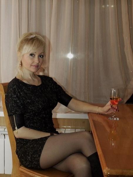 10P Russian Milf Sluts. Russische Milf Schlampen 24