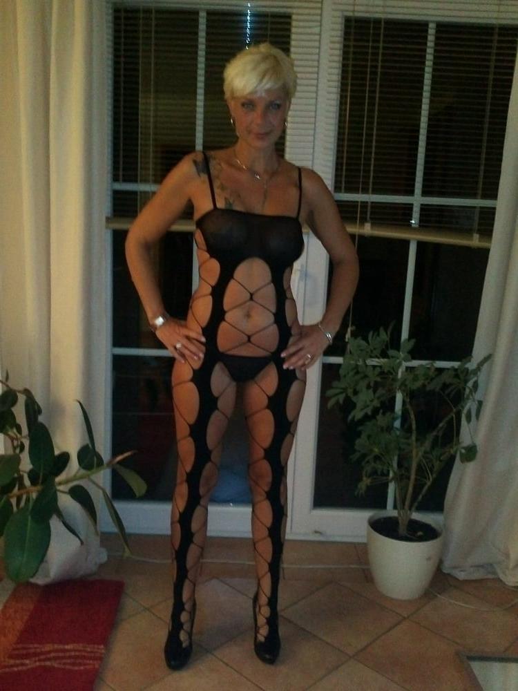 25P Dream Milf Granny 180