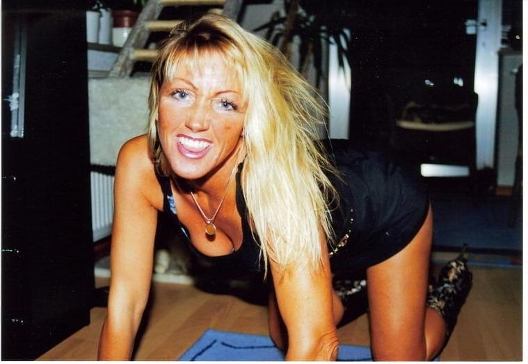 25P Dream Milf Granny 180