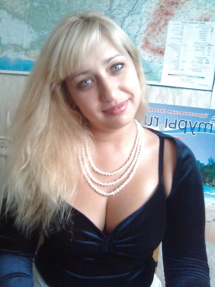 13P Russian Milf Sluts. Russische Milf Schlampen 23