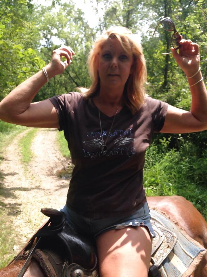 25P SEXY MILF