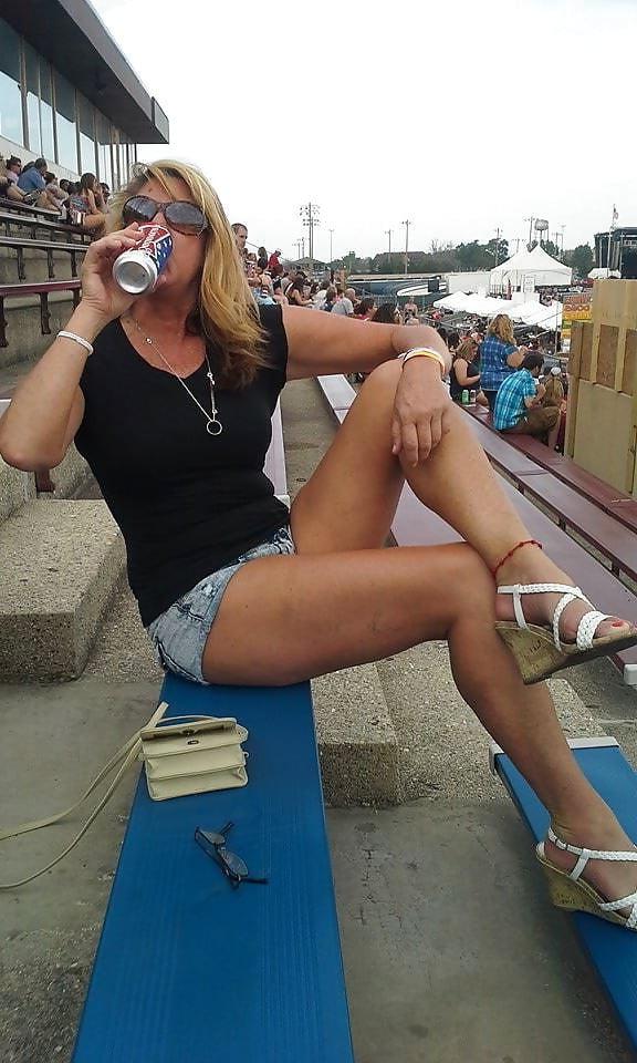 25P SEXY MILF
