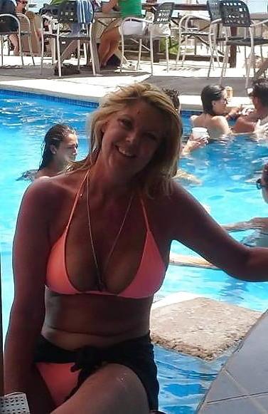 25P SEXY MILF